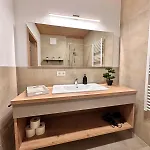 Апартаменты Alpin 101 *